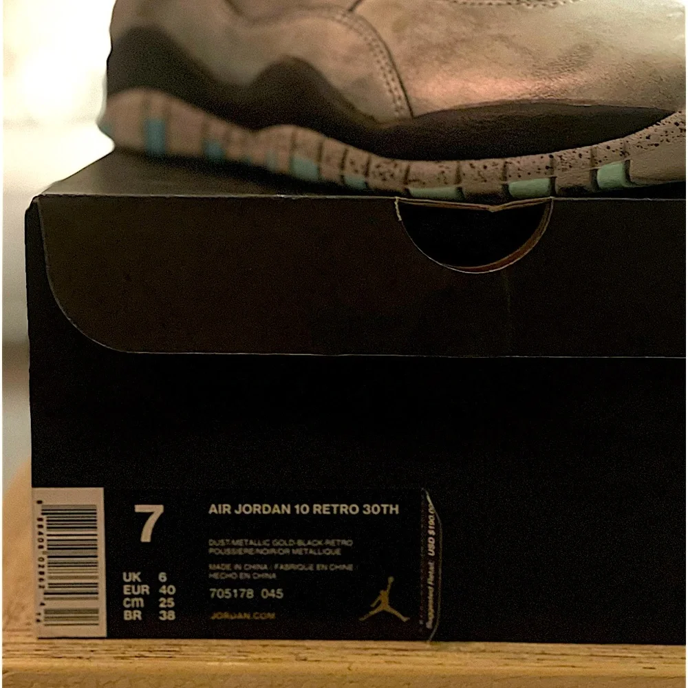 VNDS Air Jordan X (10) Lady Liberty Size 7Y - 100% Authentic - Picture 3 of 4